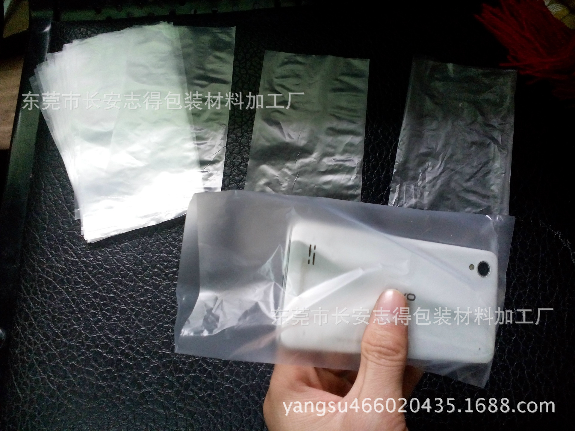 1917723715_1350023719