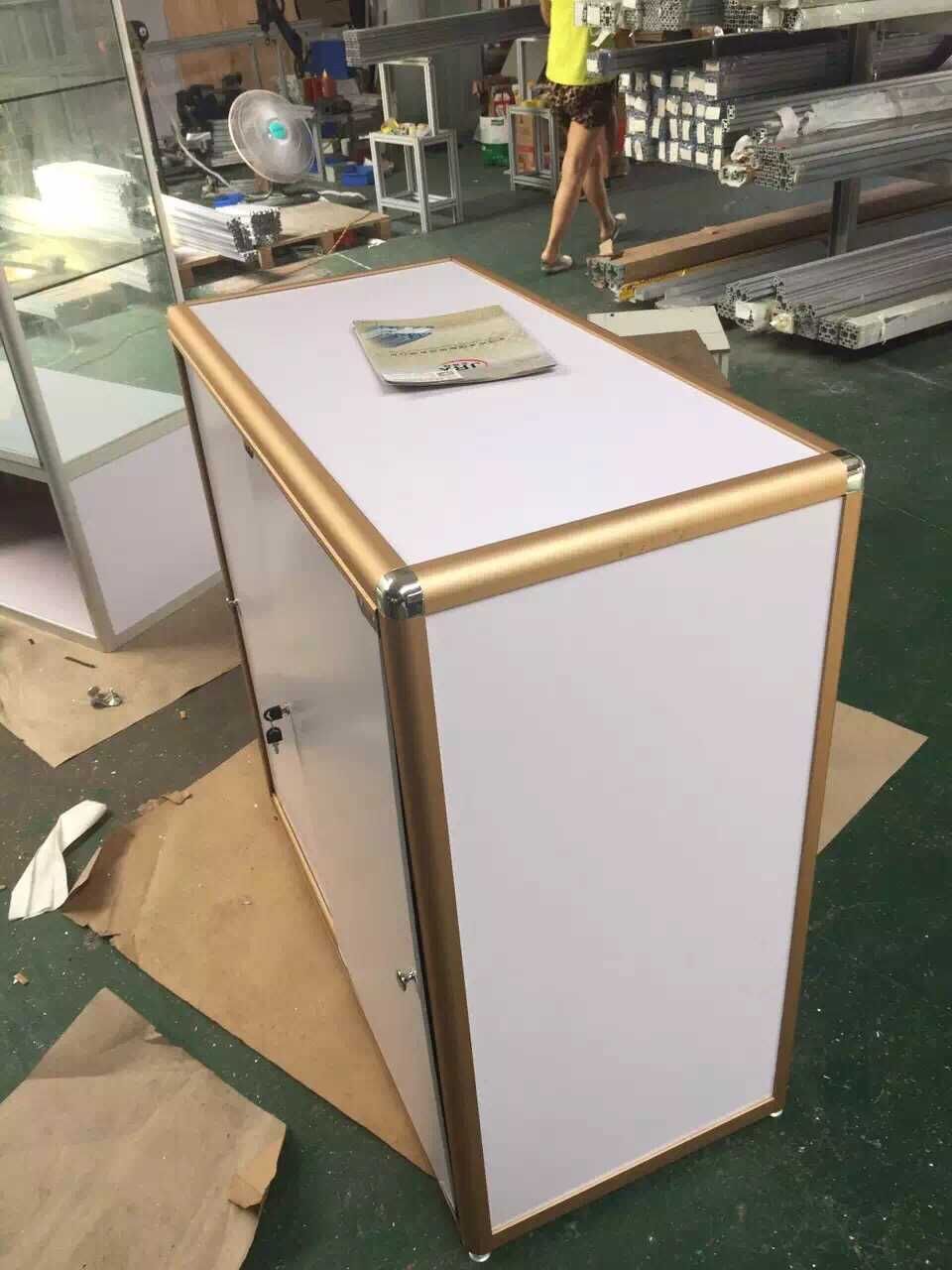 �������������ͷп�Ͻ���� ���Ͳ�������չ����ܹ�̨չ������