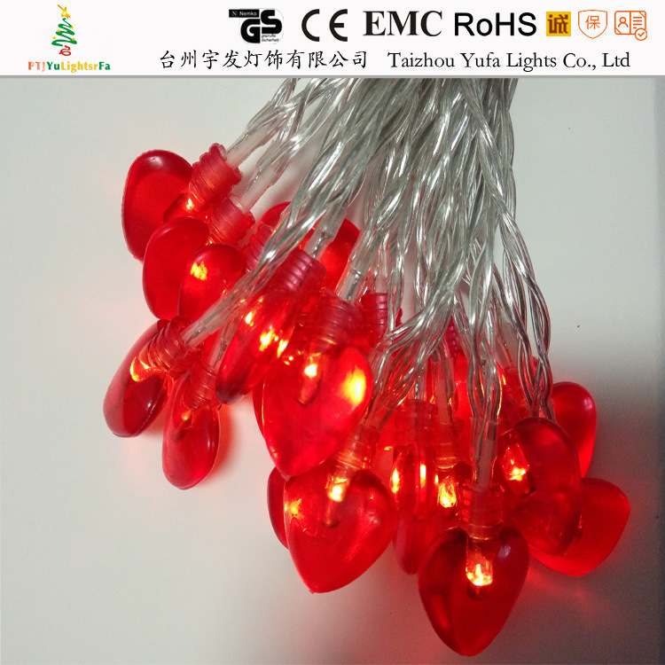 红色爱心 暖白光 20LED 电池灯串节日八功能控制  情人节灯串