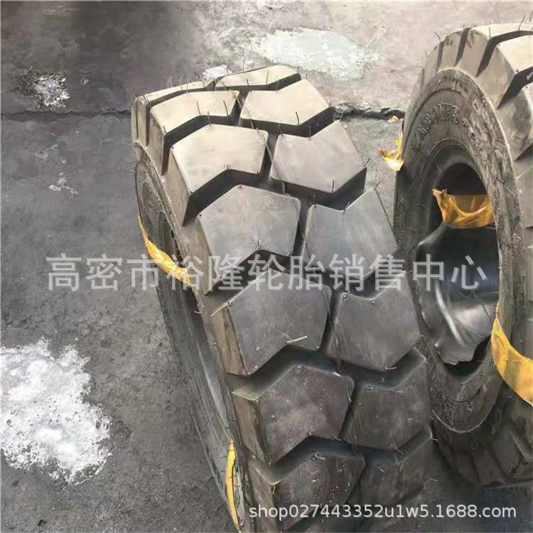 工业叉车轮胎18x7-8 21x8-9 23x9-10充气9.00/10.00/12.00-20