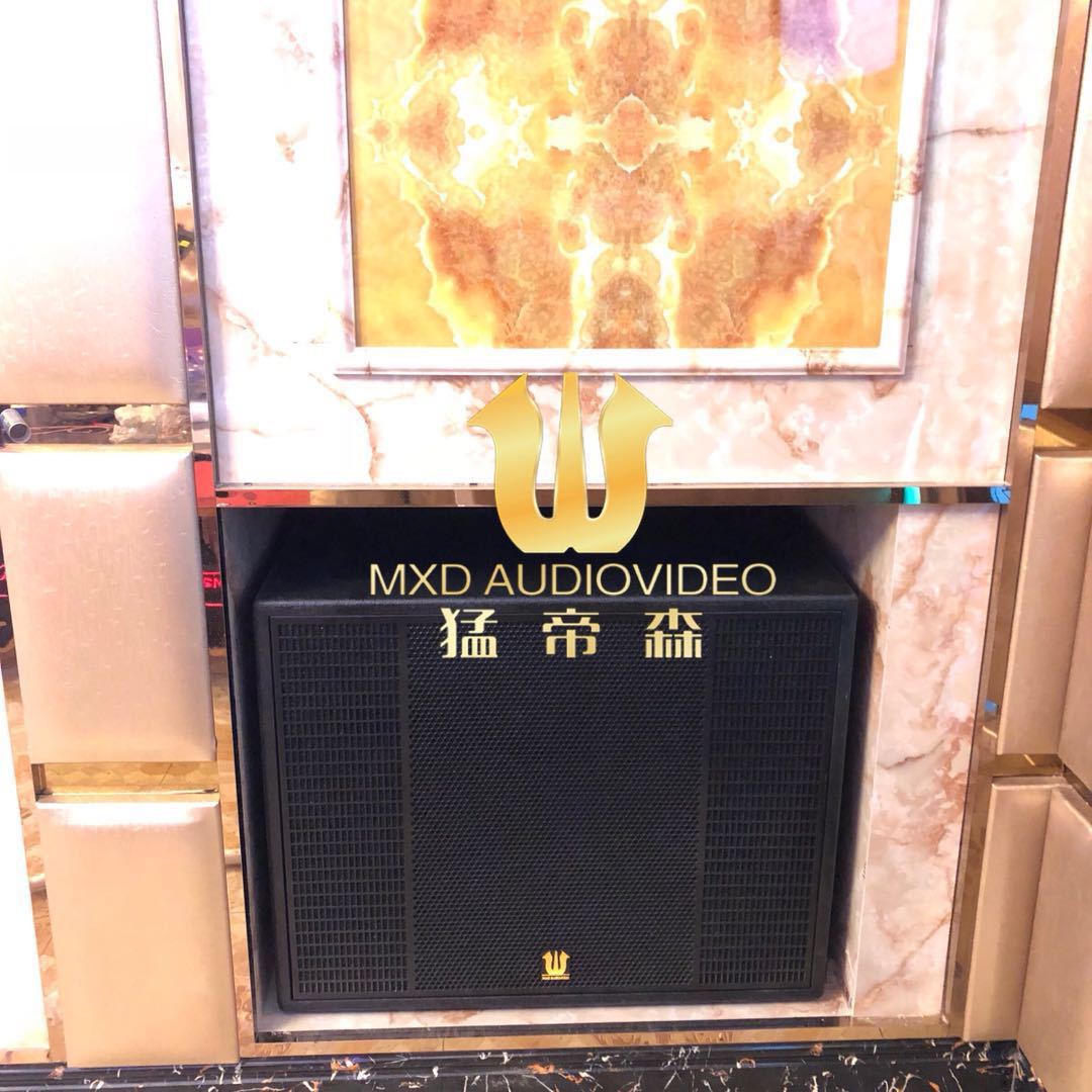 厂家直销专业舞台音箱/12寸挂式K歌音响KTV灯光音箱供应厂家