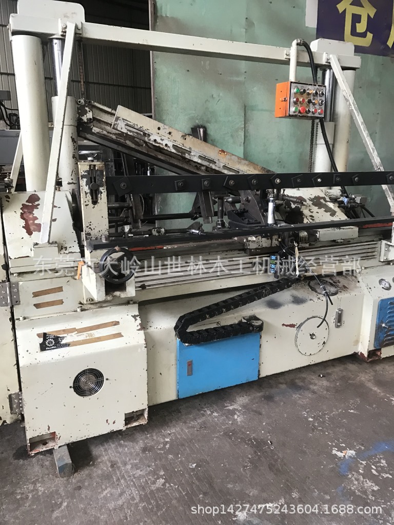 二手台湾全自动背刀车床 二手木工机械回收 二手俊峰楼梯扶手车床