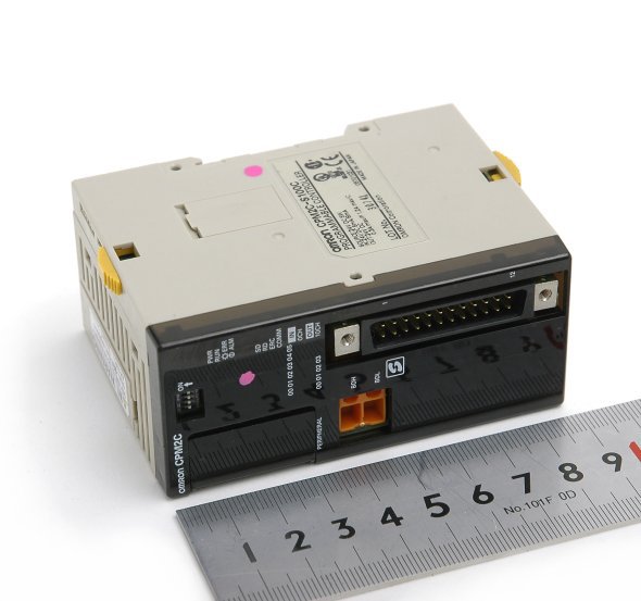 优势供应日本OMRON欧姆龙微动开关CPM2C-S100C