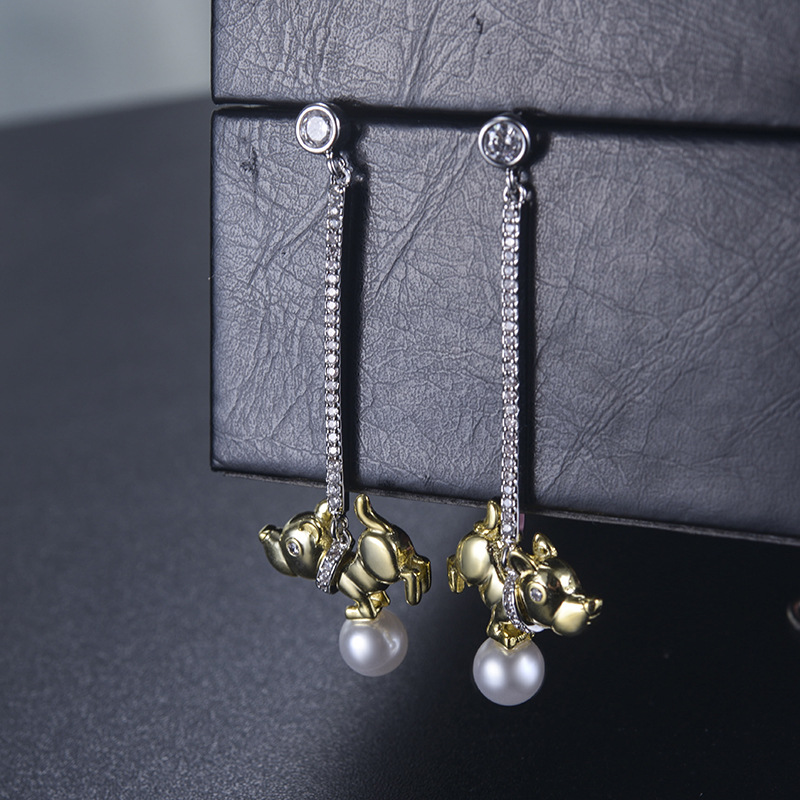 2018�����¿���곤��С�������׹����Ů����ʱ�����ж�������