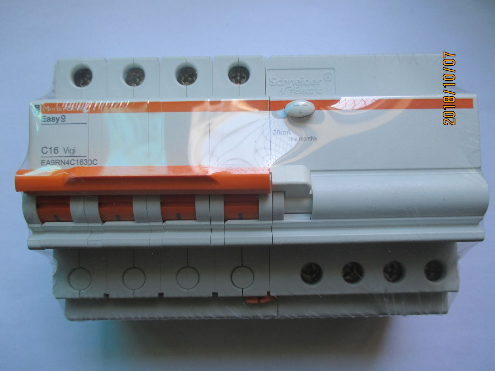 供应全新原装正品梅兰日兰漏电断路器EA9RN4C4030C