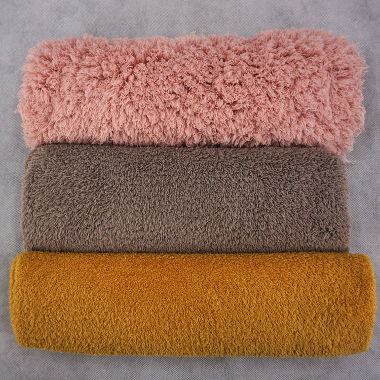 厂家现货供应 染色美丽绒绒布 纬编秋冬地毯绒玩具家纺面料批发