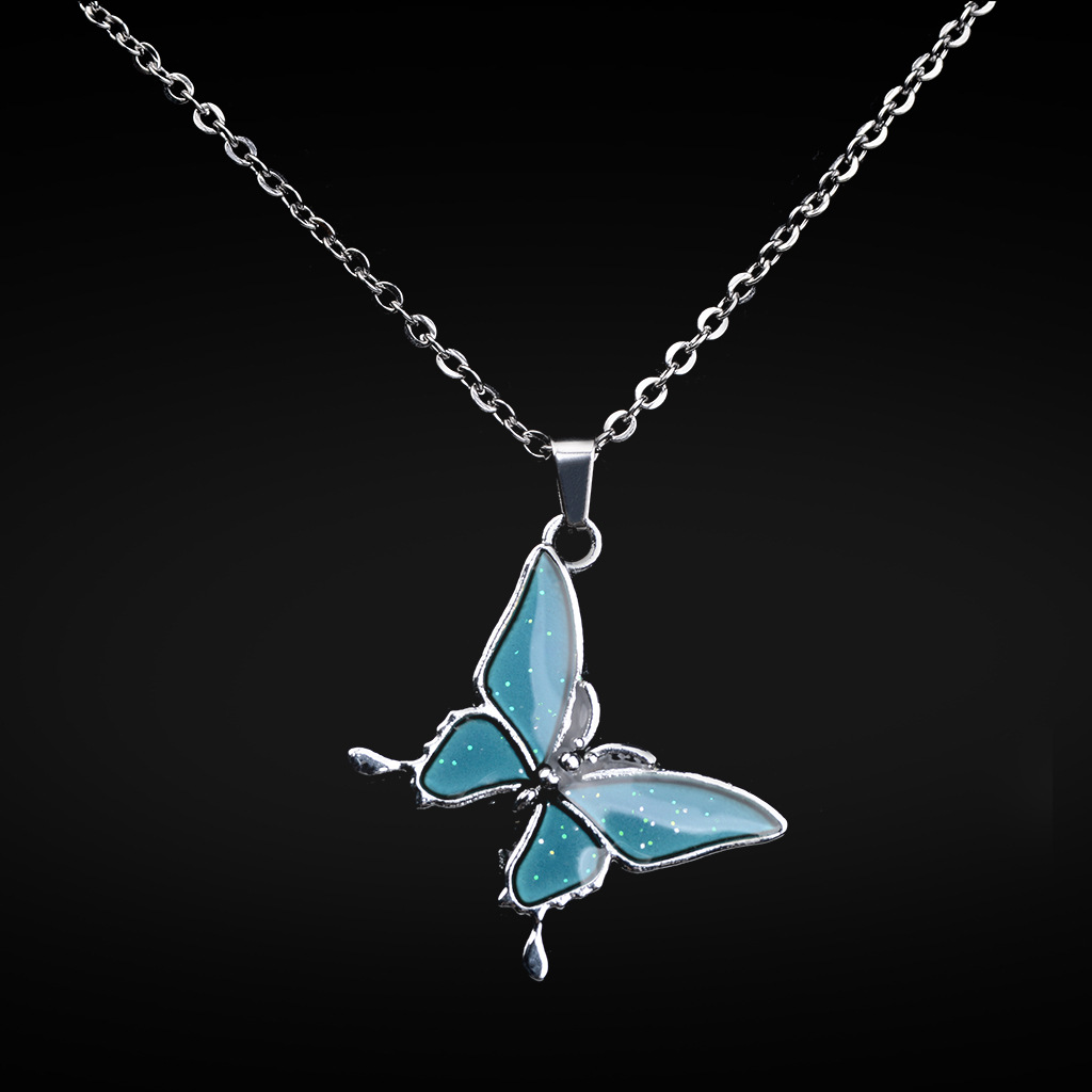 Fashion Butterfly Temperature Change Color Stainless Steel Necklace display picture 5