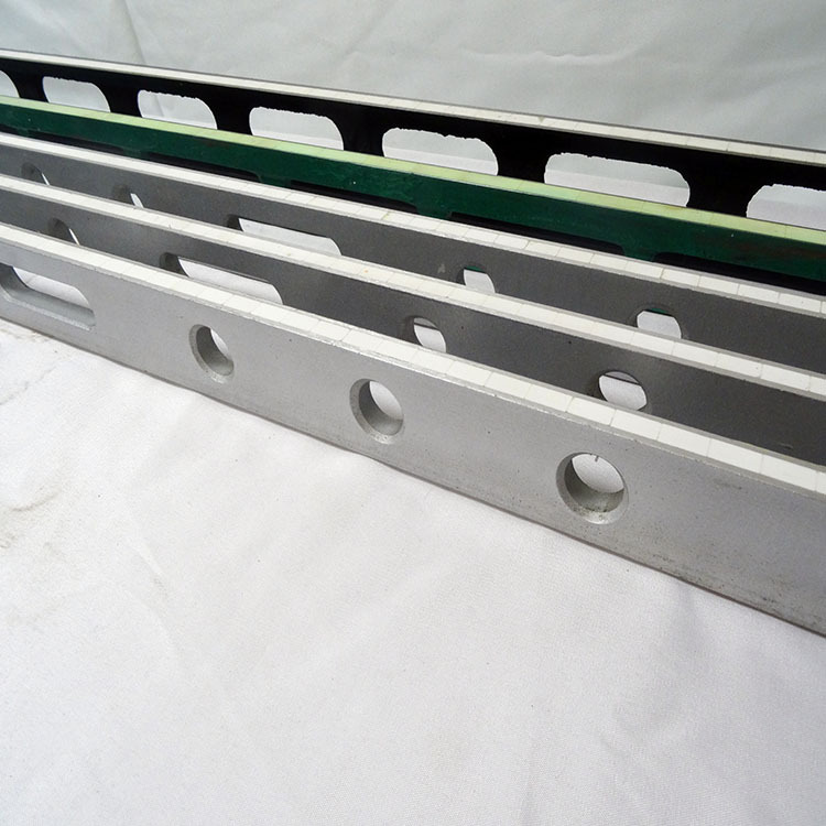 陶瓷机械配件 量砖尺 铝合金平直耐磨变形尺1米 1.5米 1.8米 2米