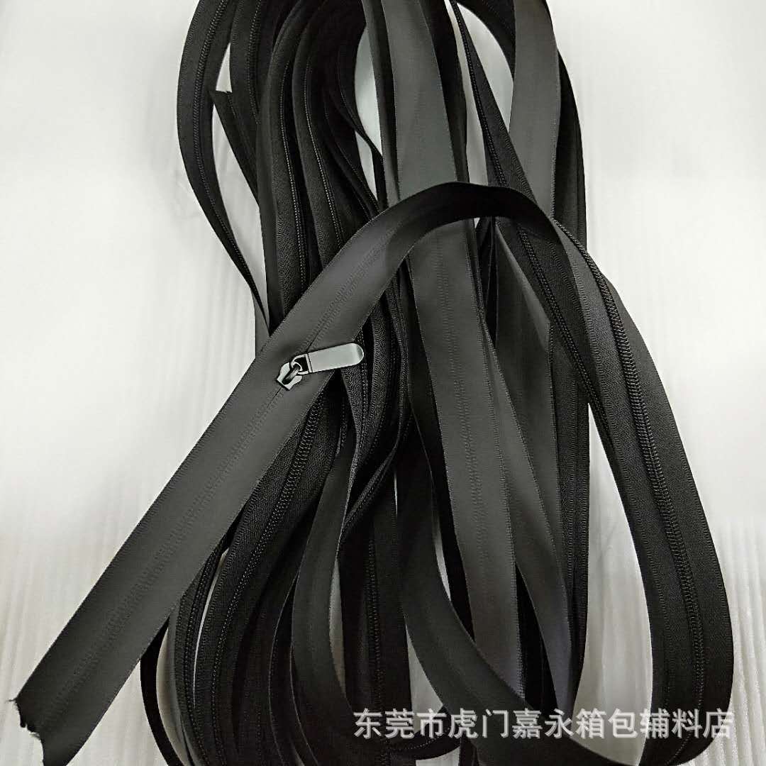 3号5号8#10#TPU PVC尼龙防水拉链运动服装腰包夜光衣服反光拉链