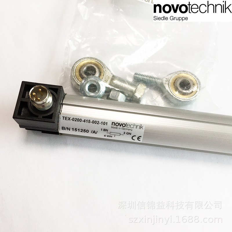NOVOtechnik TEX-0300-415-002-202 带眼球直线位移传感器