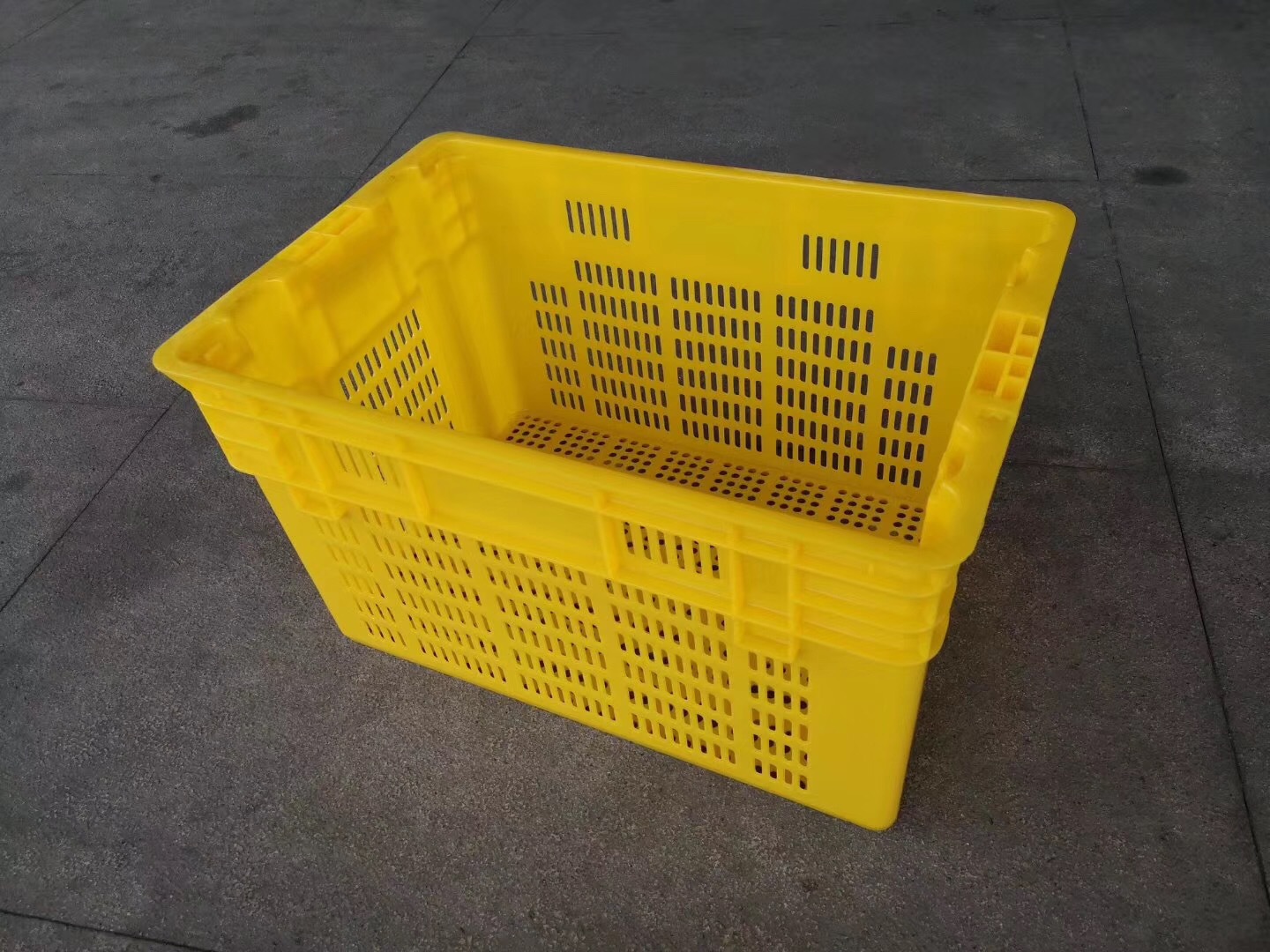 供应塑料周转套叠箩600*400*300MM有蓝色 橙色塑胶反套叠胶箩