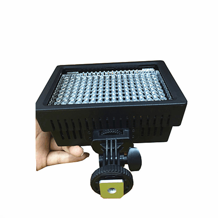 5052217014_834230174