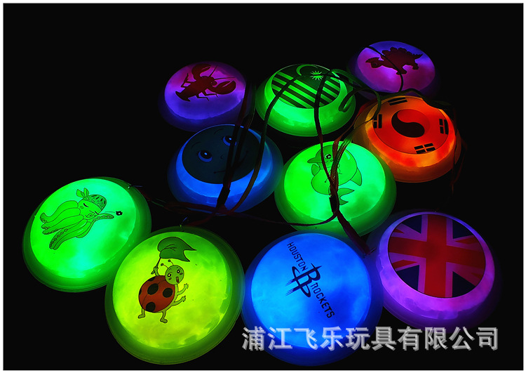 挂绳胸章详情图 (5).JPG