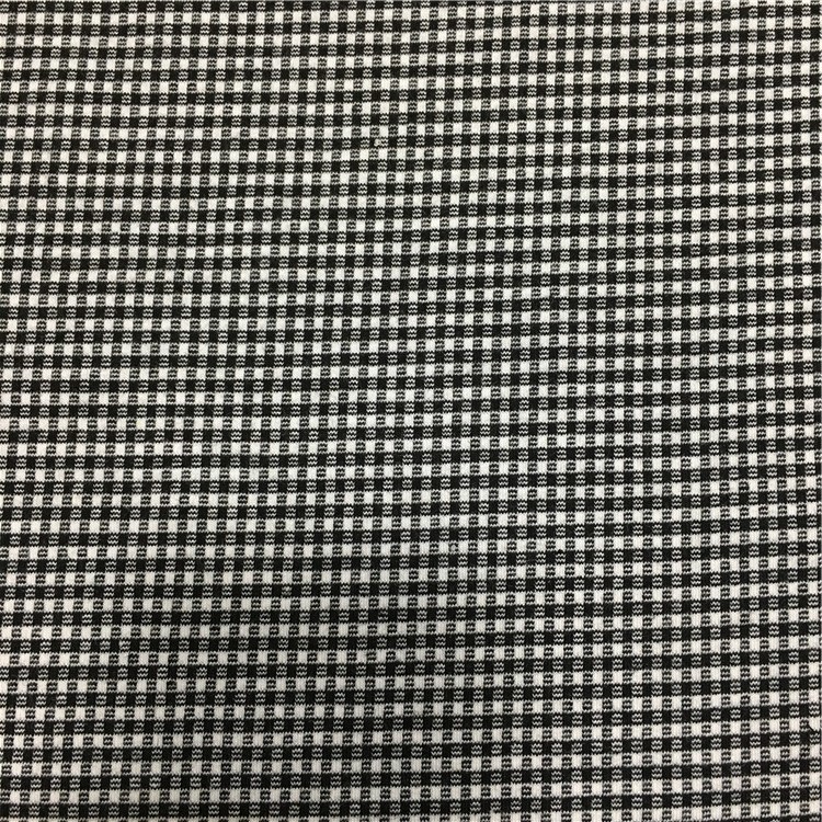 厂家供应针织TR单面黑白格子布 黑白格子提花 服装面料