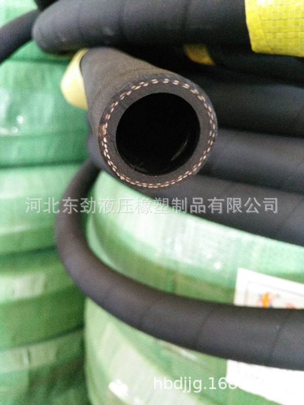 夹布输水胶管.jpg