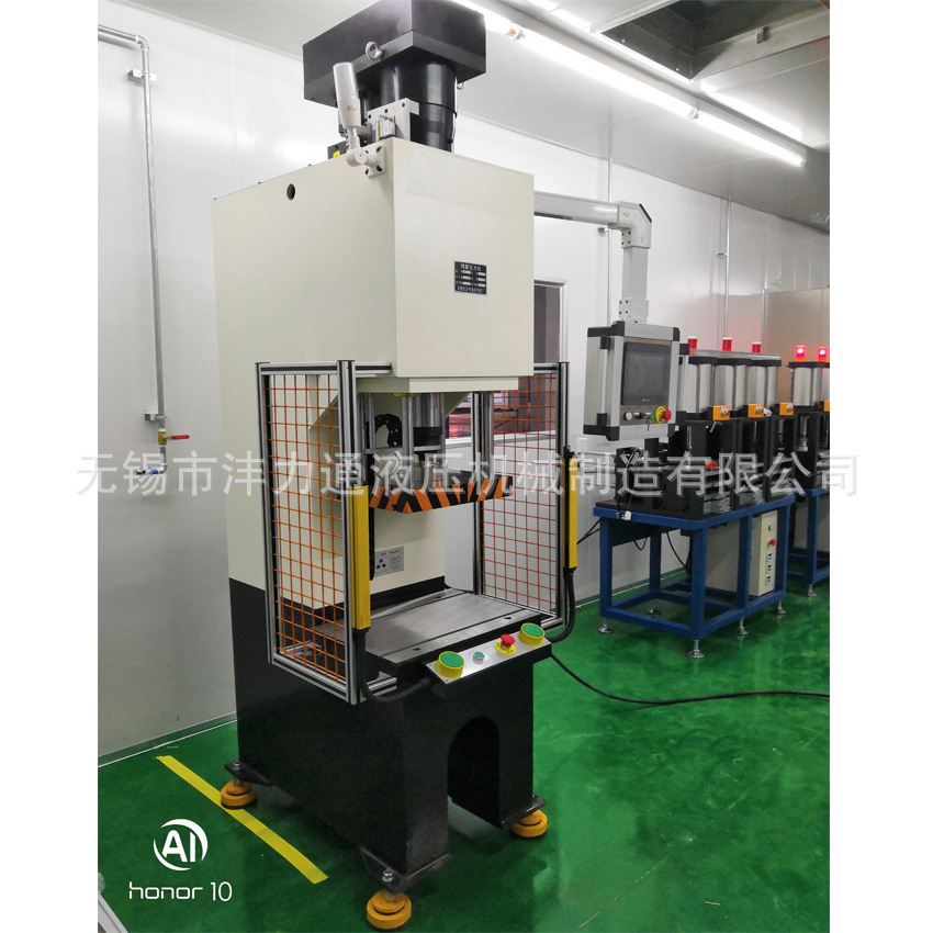 10吨单柱伺服压力机-3