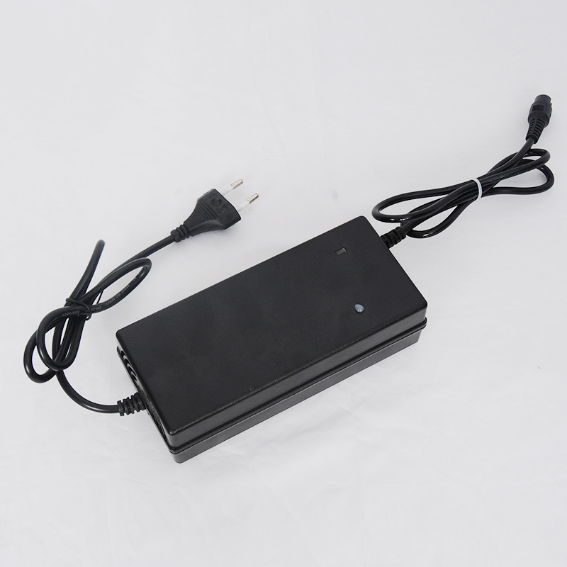 电动车充电器宽胎电动车锂电池充电器60V12A电动代步车滑板车电动