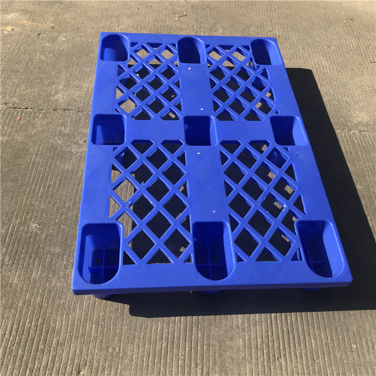 广西九脚网格塑料栈板 1100*900*145五金厂车间使用叉车塑料托盘