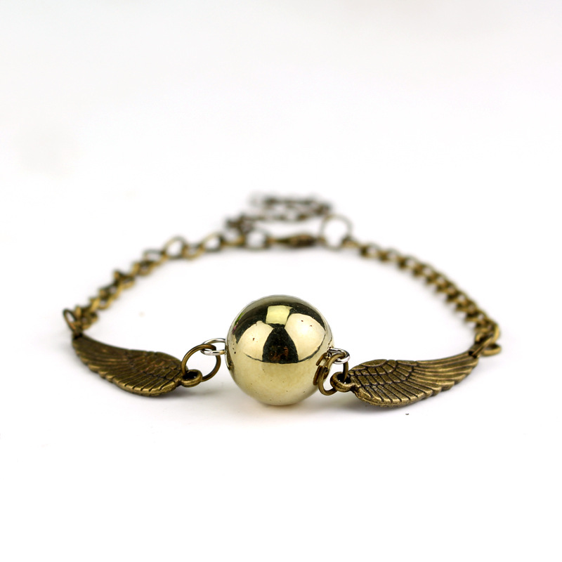 Wish AliExpress Explosive Gold Snitch Wing Bracelet Europe And The United States Film And Television Accessories Spot Wholesale