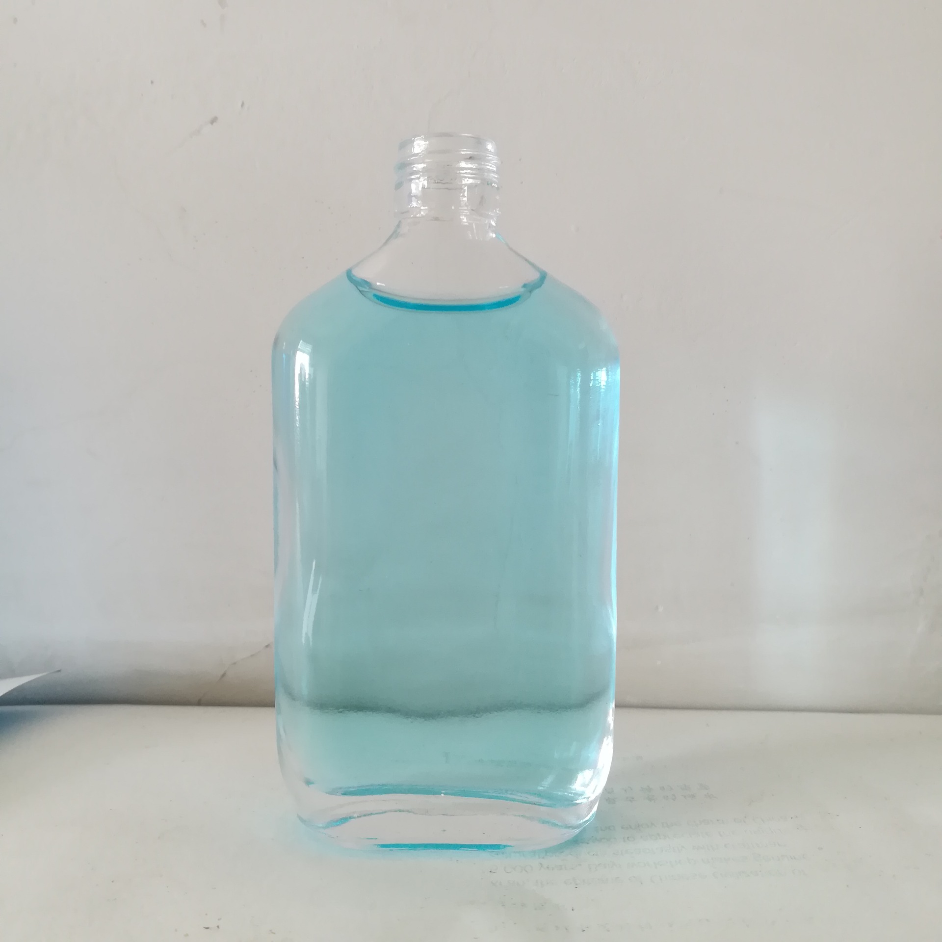 厂家批发晶白料50ml透明玻璃瓶  精油瓶 香水瓶 可定制LOG