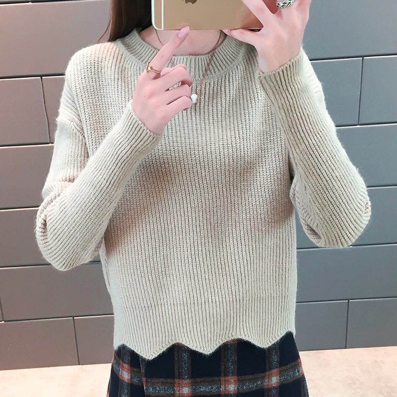 精品女士毛衣女2018秋冬新款蝙蝠袖短款圆领宽松波浪下摆针织衫