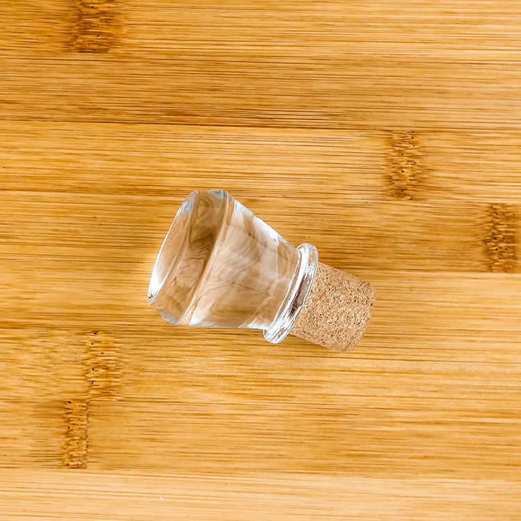 厂家制做水晶玻璃酒瓶塞木塞颜色尺寸可制做可加印LOGO玻璃酒瓶盖