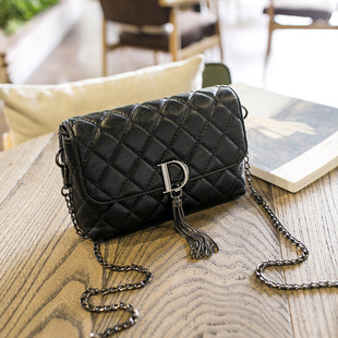 ��ӡƤ������С����Ů2024�¿��n��ٴ��С���L���朗lб���