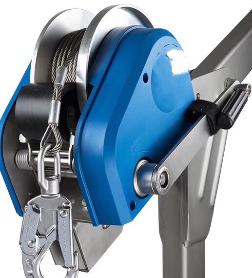 自锁绞盘 刹车绞盘 救援三角架 救援设备 起重小型机械 