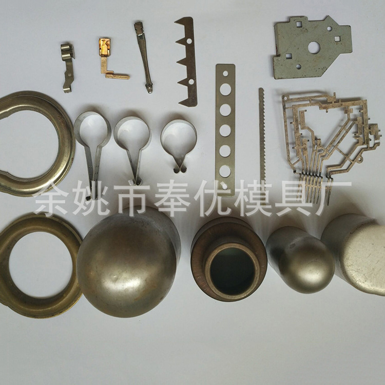 五金连续冲压模具 精密钣金冲压件冲压成型模 五金冲压件铁片