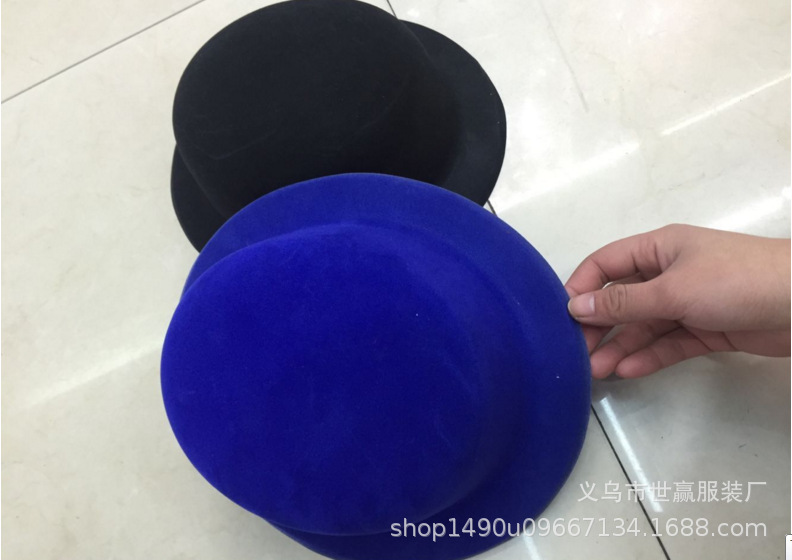 KPM7(8BABCE3B7C{QNI0[G1