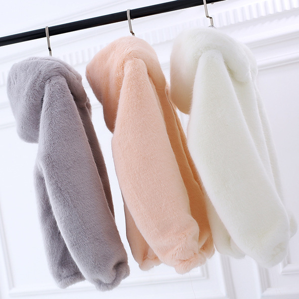 Short hooded women’s thickened loose Plush coat