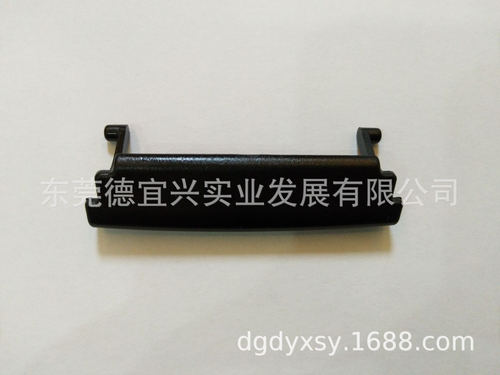 奥迪A3扶手箱扣