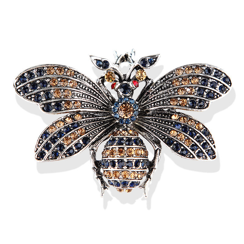 Spilla farfalla elegante con strass stile vintage per donna_voghion.com