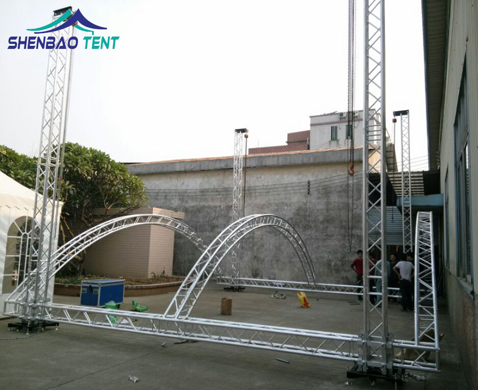 按要求设计铝合金灯光桁架 展览truss架spigot truss