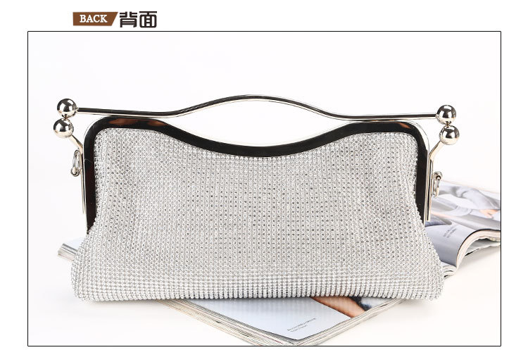 New Fashion Trendy Diamond Clutch Bag Dinner Rhinestone Evening Bag Large Capacity Chain Shoulder Bag display picture 4