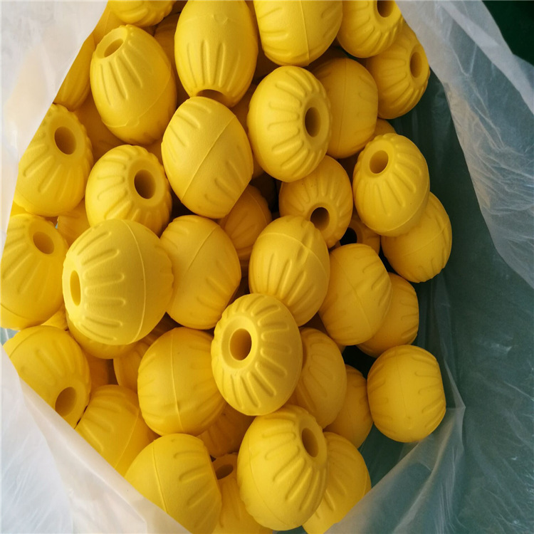 Manufacturers Pet ball toys eva environmental protection Pets Molar Dog bites Toys Training water polo