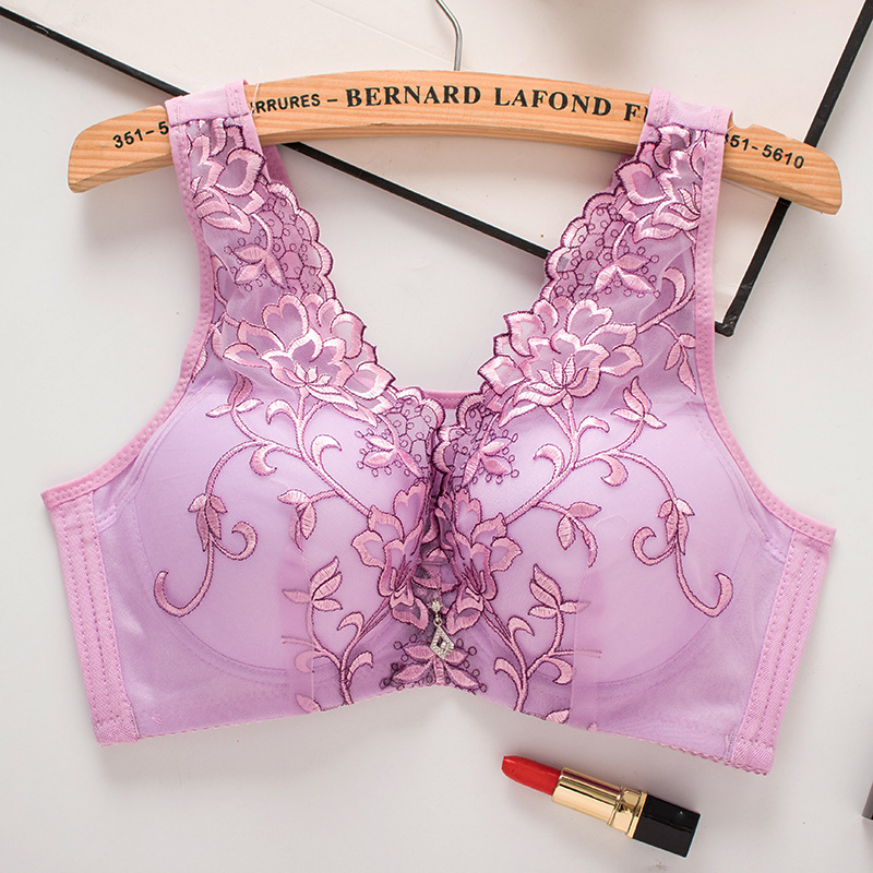 155 Large Bras Cup Anti emptied strapless Embroidery vest Gather Adjustment type mm Ms. thin section