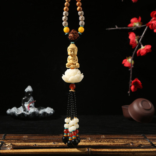New white lotus boxwood car pendants, gifts, high-end car pendants, car interior accessories, drop shipping