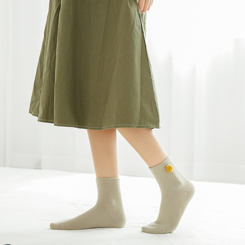 Calcetines de confinamiento Otoño e Invierno algodón posparto maternidad engrosada cálida boca suelta no pies apretados calcetines de maternidad de bola transpirable para mujeres