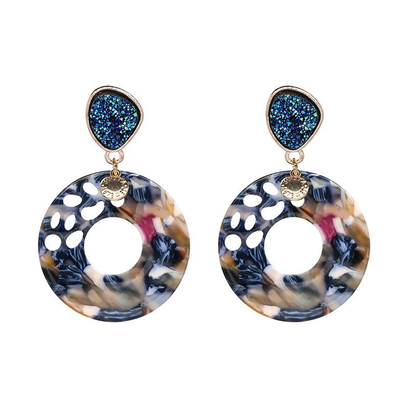 Plastic Korea Geometric earring(Brown brown) NHJJ4664-Brown brown