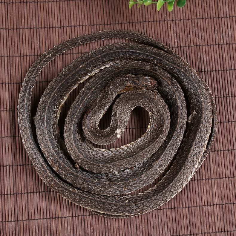 Питательная и здоровосберегающая китайская фитотерапия игристое вино травы черная змея сушеные полностью открытые Zaocys высококачественные Zaocys змеиные сушеные прямые оптовые продажи