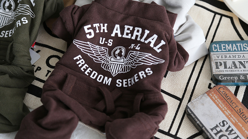 猎鹰5号牛仔四脚衣