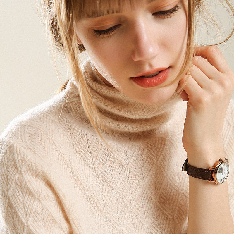 Off-season promotion autumn and winter New sweater women's sweater pullover pile collar short wool knitted base shirt