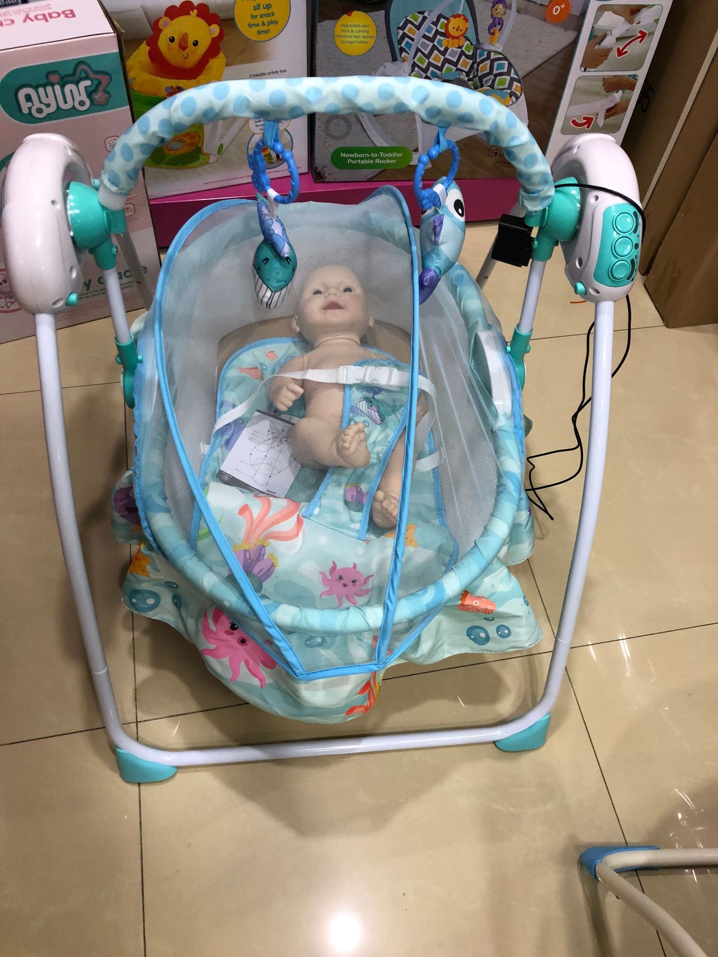 baby swing bed 婴儿电动遥控摇摇床带蚊帐哄睡摇摆床|ru