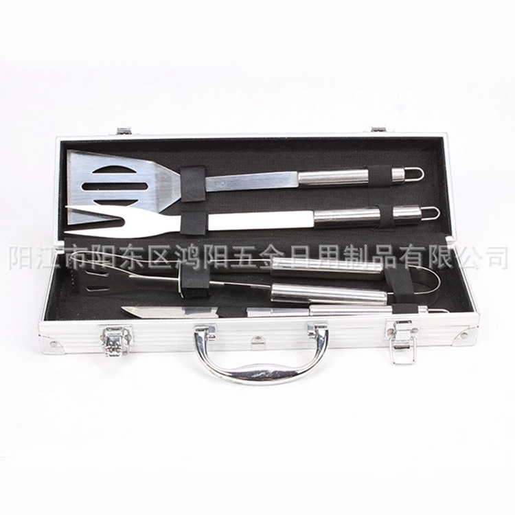 Directo de fábrica de acero inoxidable barbacoa parrilla traje de 5 piezas de aluminio caja de barbacoa herramientas al aire libre Parrilla portátil Accesorios