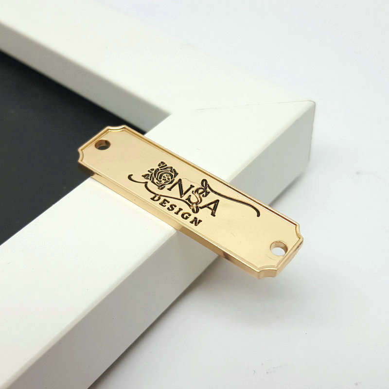 4215597070_1563207067