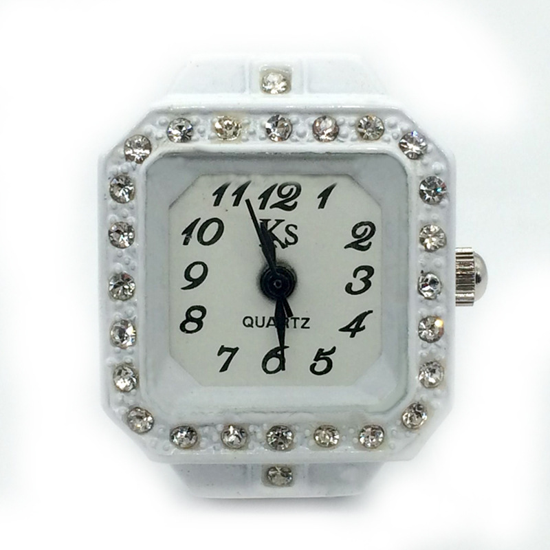 Square Pattern Retro Classic Style Square Quartz Watch Rings