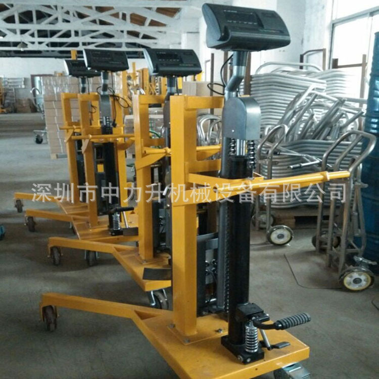 电子秤重油桶车 计重升降油桶搬运车 咬嘴油桶车 手推油桶车