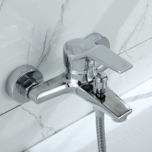 IELTS triple hot and cold faucet concealed copper bathtub faucet water heater mixing valve shower shower wholesale