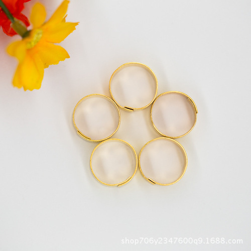 Factory Direct Cross-stitch Needle Sewing Thimble, Ring Thimble Holder, Metal Iron Thimble Home Thimble Tool